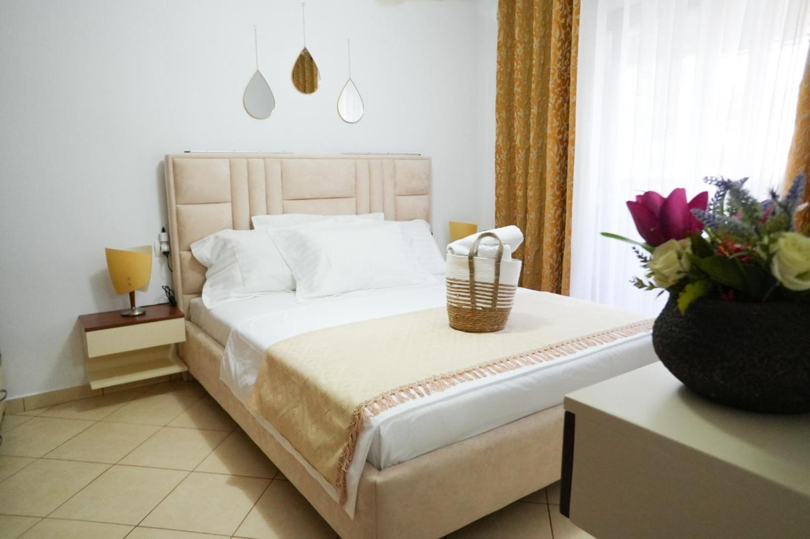 Shano'S Apartment Sarande Exterior photo